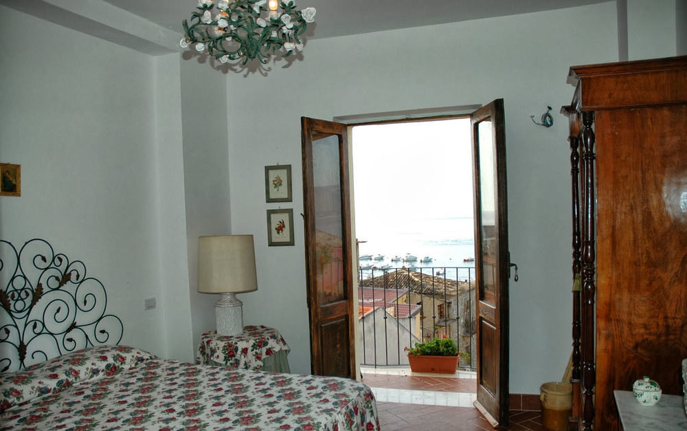 B&B Chianalea 54 Scilla Buitenkant foto